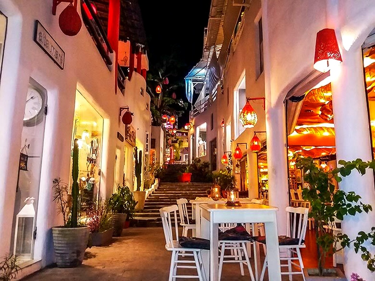 A vila à noite